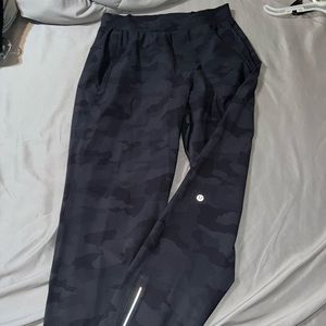 Lululemon surge jogger